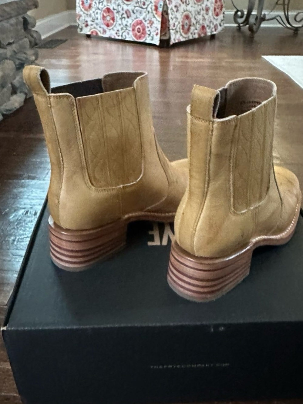 FRYE Campus Platform Chelsea Boot Banana size 8 Brand new - Picture 11 of 16
